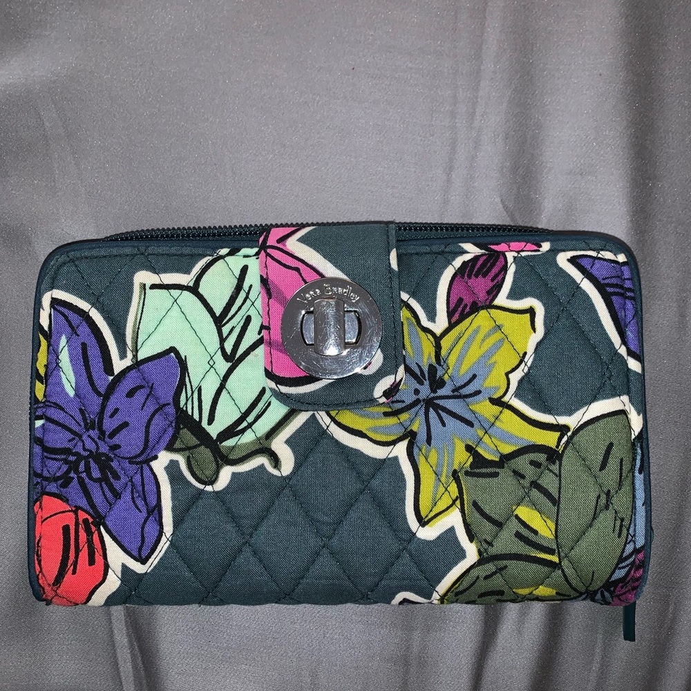 RFID turnlock wallet- Falling Flowers